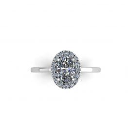 Anillo de compromiso con halo de diamantes ovalados