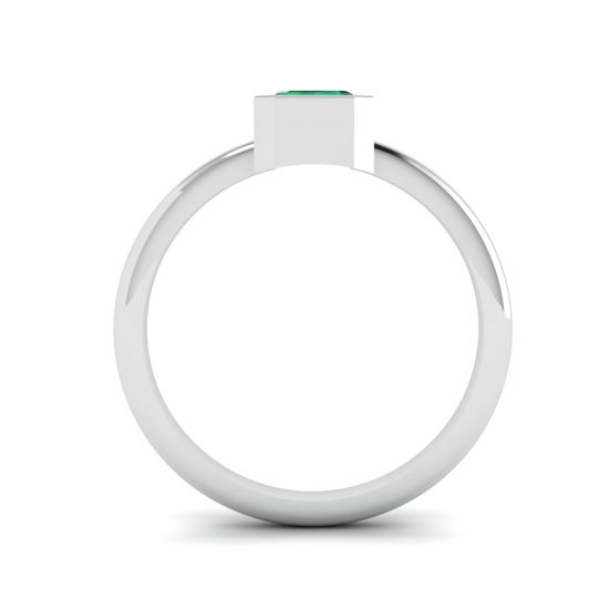 Elegante anillo de esmeralda cuadrada en oro blanco de 18 quilates, More Image 0