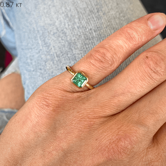Elegante anillo de esmeralda cuadrada en oro blanco de 18 quilates,  Ampliar imagen 5