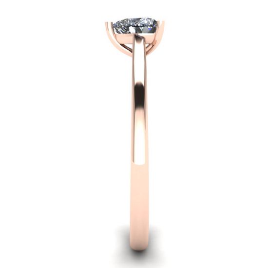 Anillo Plano Simple con Diamante Corazón en Oro Rosa, More Image 1