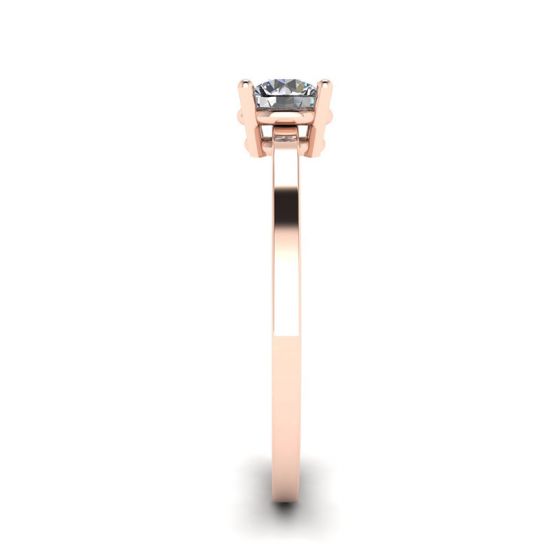 Anillo sencillo de oro rosa de 18 quilates con solitario de diamante redondo, More Image 1