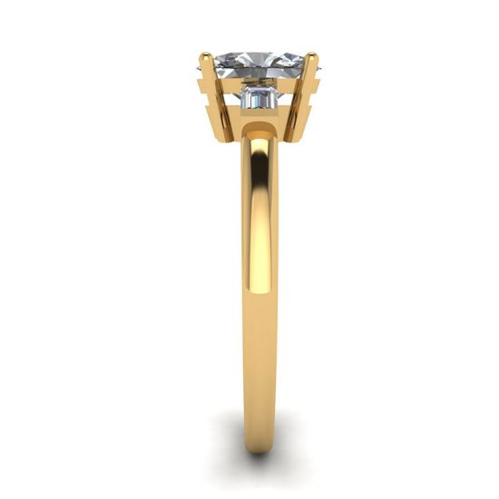 Anillo Baguettes Laterales con Diamantes Ovalados en Oro Amarillo,  Ampliar imagen 3