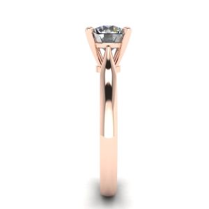 Anillo clásico de diamantes con un diamante en oro rosa - Photo 2