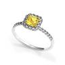 Anillo de diamantes amarillos con halo de cojín de 1/2 quilate, Image 4