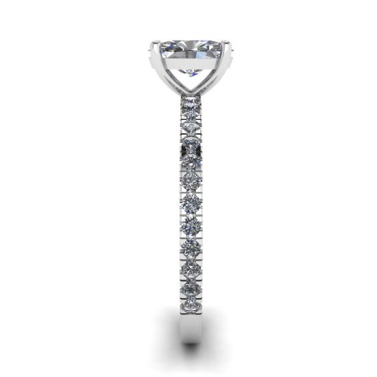 Anillo de diamantes ovalados con pavé lateral, More Image 1