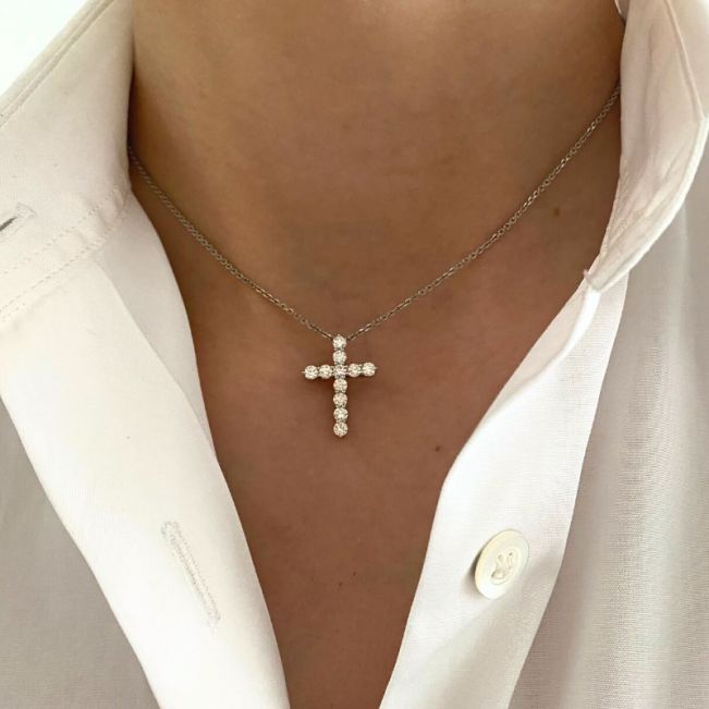 Collar Cruz con 11 diamantes (2х1.5 cm) - Photo 1