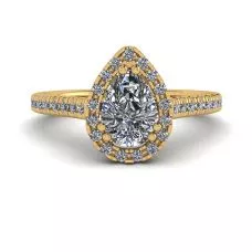 Anillo con halo de diamantes de talla pera en oro amarillo de 18 quilates